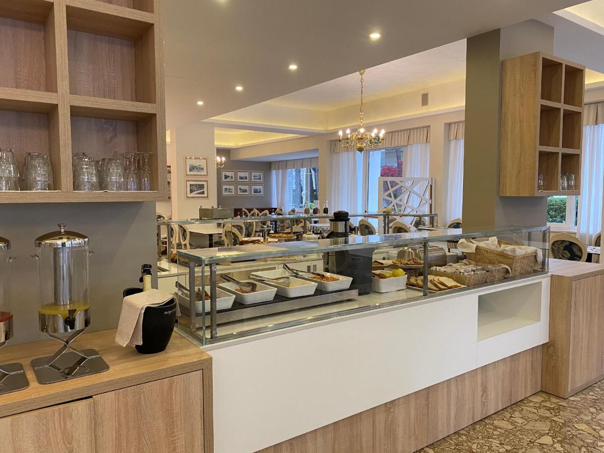Hotel Croce Di Malta 리그나노 사비아도로 외부 사진