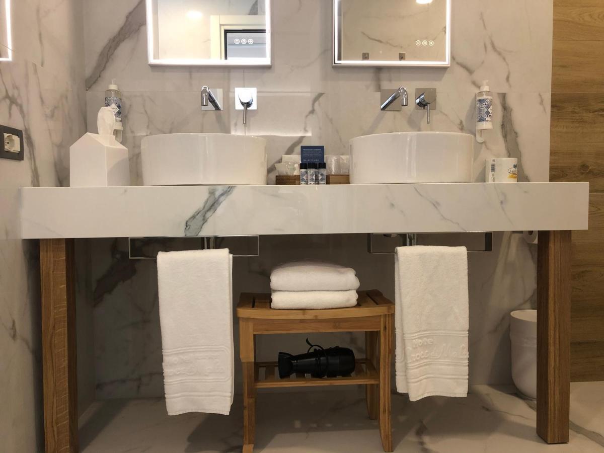 Hotel Croce Di Malta 리그나노 사비아도로 외부 사진