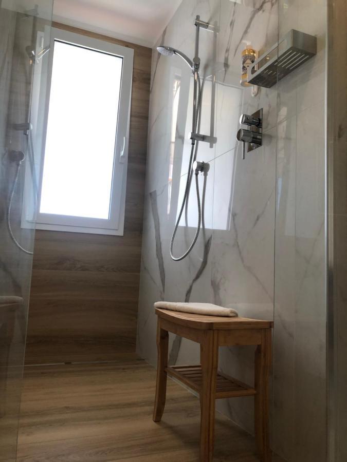 Hotel Croce Di Malta 리그나노 사비아도로 외부 사진