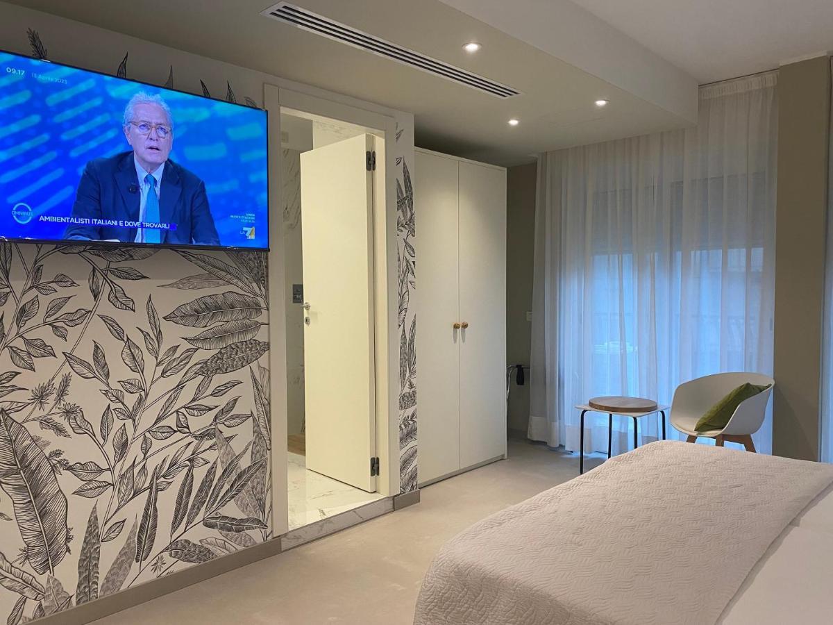 Hotel Croce Di Malta 리그나노 사비아도로 외부 사진